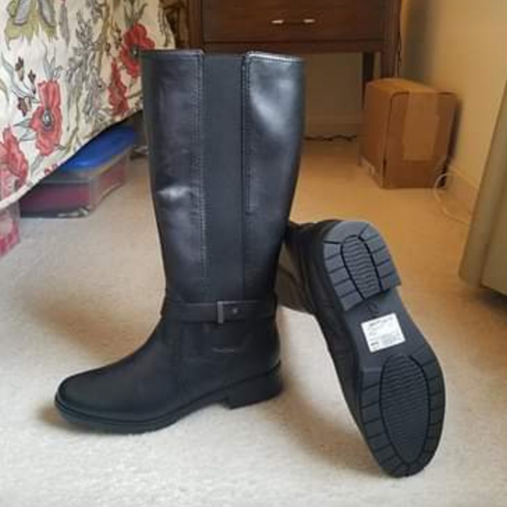 Black Leather Boots